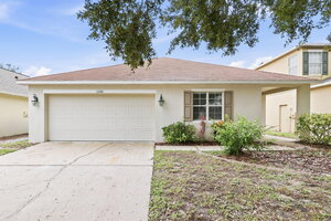 houses for rent in Riverview