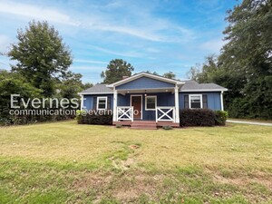 4 Bedroom House – 1670 Rucker Rd Alpharetta, GA 30009